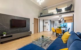 Exclusive New York Residence In The Heart Of Budapest